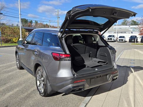 Certified 2025 INFINITI QX60 Luxe image 19