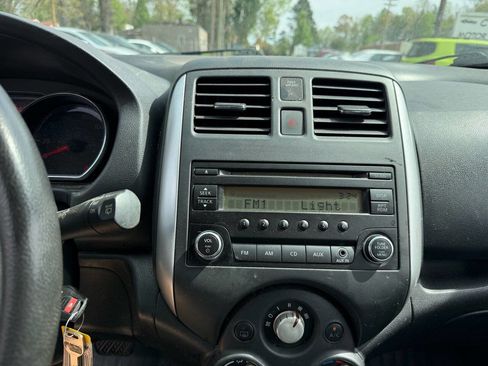 Used 2014 Nissan Versa Note SV image 13