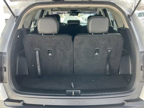 Used 2022 Kia Sorento S w/ Panoramic Sunroof Package image 38