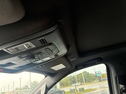 Used 2023 GMC Yukon AT4 AWD/4WD image 16