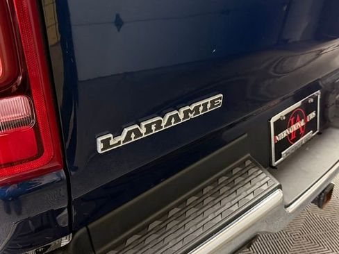 Used 2020 RAM 1500 Laramie AWD/4WD image 10