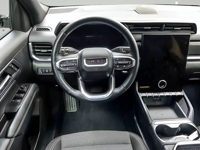 Used 2025 GMC Terrain Elevation FWD image 12