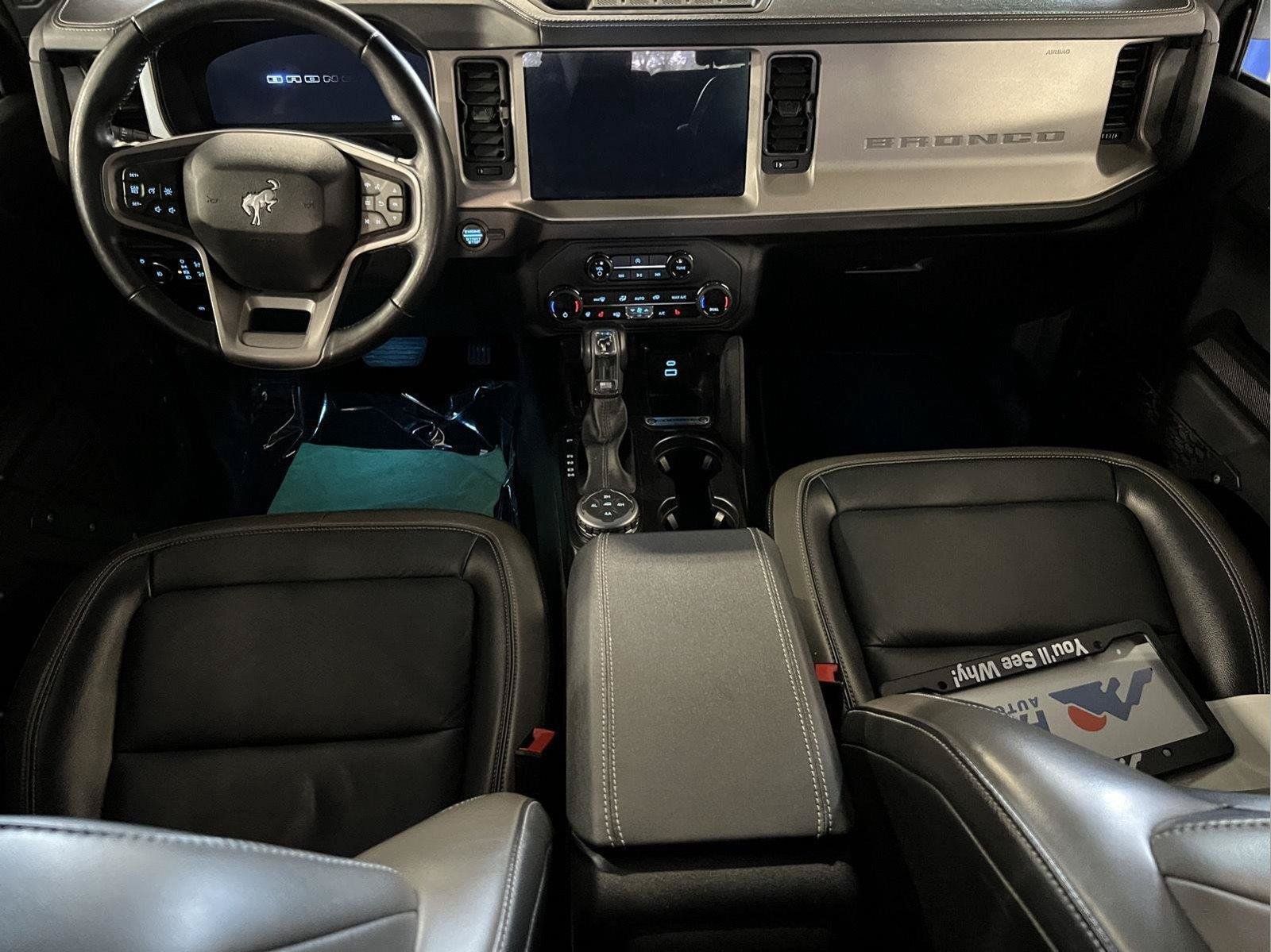 Used 2025 Ford Bronco Outer Banks w/ Sasquatch Package AWD/4WD image 26