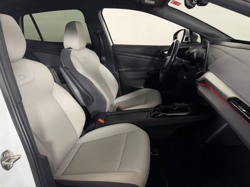 Used 2021 Volkswagen ID.4 Pro S RWD image 32
