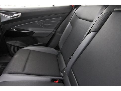 Used 2023 Volkswagen ID.4 Pro AWD/4WD image 14