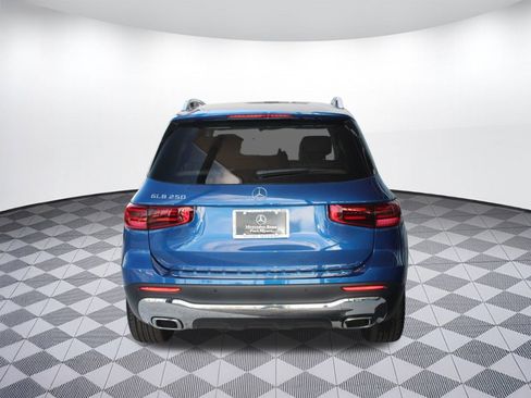 New 2026 Mercedes-Benz GLB 250 image 10