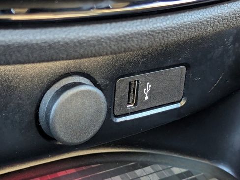 Used 2024 MINI Cooper Clubman S image 22