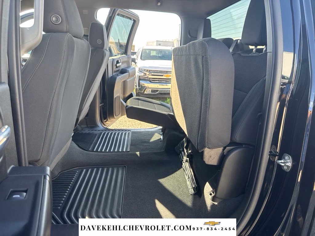Used 2021 Chevrolet Silverado 2500 Custom w/ Custom Value Package AWD/4WD image 22