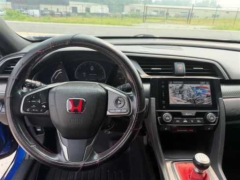 Used 2018 Honda Civic Si image 11