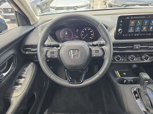 Certified 2024 Honda HR-V EX-L image 10