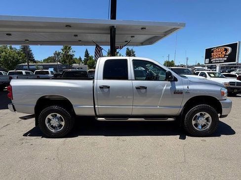 Used 2009 Dodge Ram 2500 Truck SLT w/ Popular Equipment Group AWD/4WD image 60