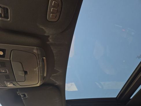 Used 2022 Lincoln Navigator Reserve image 25