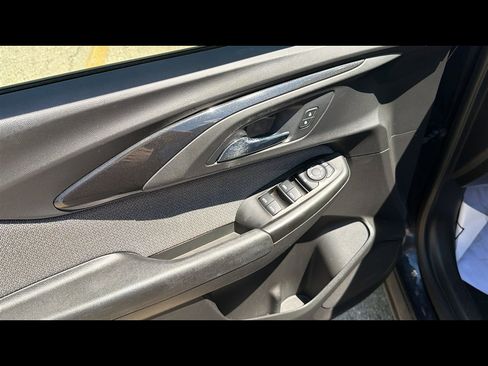 Used 2021 Chevrolet TrailBlazer LT w/ Convenience Package FWD image 7