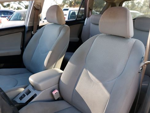 Used 2008 Toyota RAV4 Limited image 6