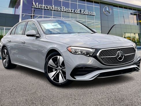 New 2026 Mercedes-Benz E 350 4MATIC Sedan image 1