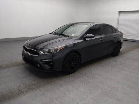 Used 2020 Kia Forte LXS FWD image 2