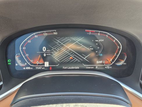 Used 2022 BMW 740i xDrive w/ Premium Package image 26