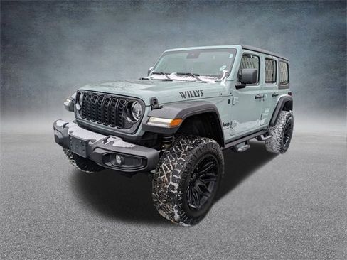 Used 2024 Jeep Wrangler Willys image 8