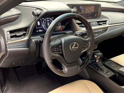 Used 2020 Lexus ES 350 w/ Premium Package FWD image 39
