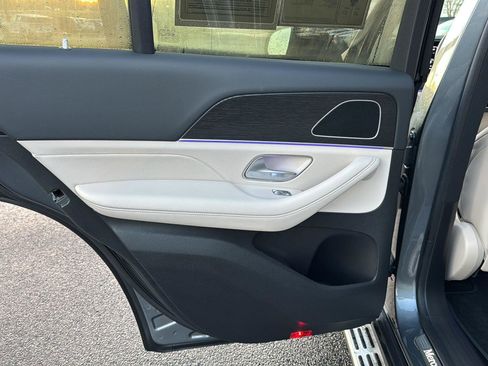 Used 2024 Mercedes-Benz GLE 350 4MATIC image 15