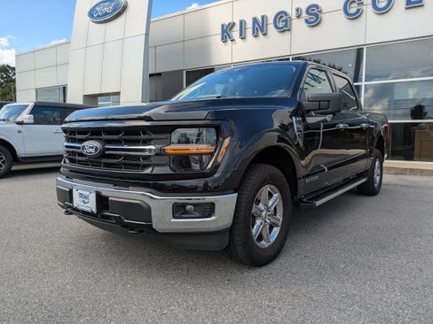 Used 2024 Ford F150 XLT w/ Mobile Office Package image 8