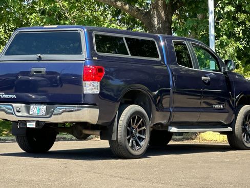 Used 2013 Toyota Tundra 2WD Double Cab w/ Tow Pkg image 2
