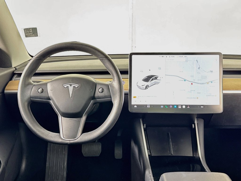 Used 2019 Tesla Model 3 Standard Range RWD image 12