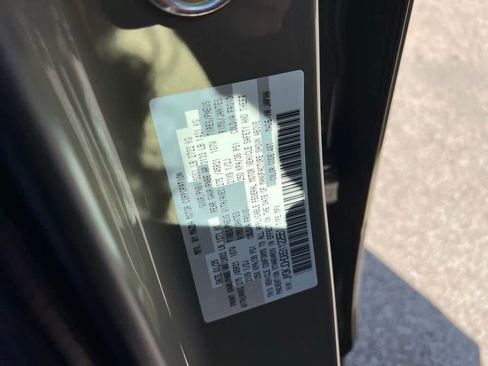 Certified 2025 MAZDA CX-70 3.3 Turbo w/ Premium Package image 36