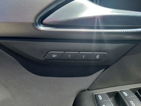 Used 2025 Buick Envision Sport Touring image 23