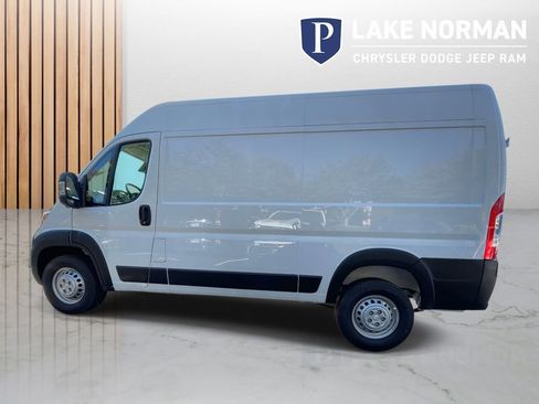 New 2026 RAM ProMaster 1500 w/ Convenience Group FWD image 6