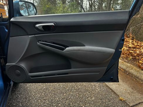 Used 2009 Honda Civic LX image 11