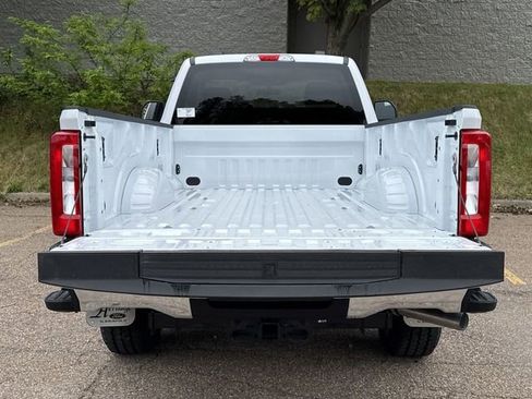 New 2025 Ford F350 XLT w/ FX4 Off-Road Package image 20