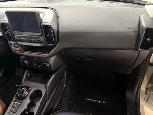 Used 2024 Ford Bronco Sport Outer Banks w/ Tech Package AWD/4WD image 20