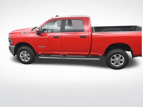 Used 2026 RAM 2500 Big Horn AWD/4WD image 27