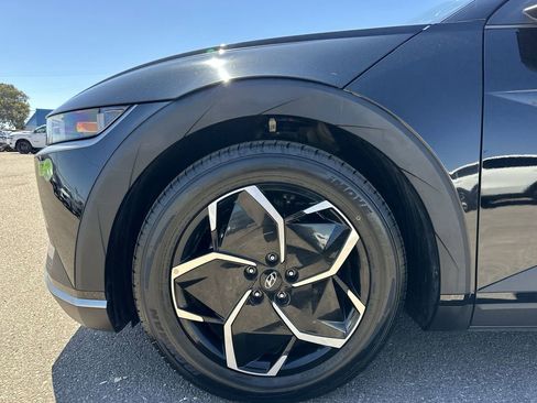 Used 2023 Hyundai Ioniq 5 SE w/ Cargo Package image 18