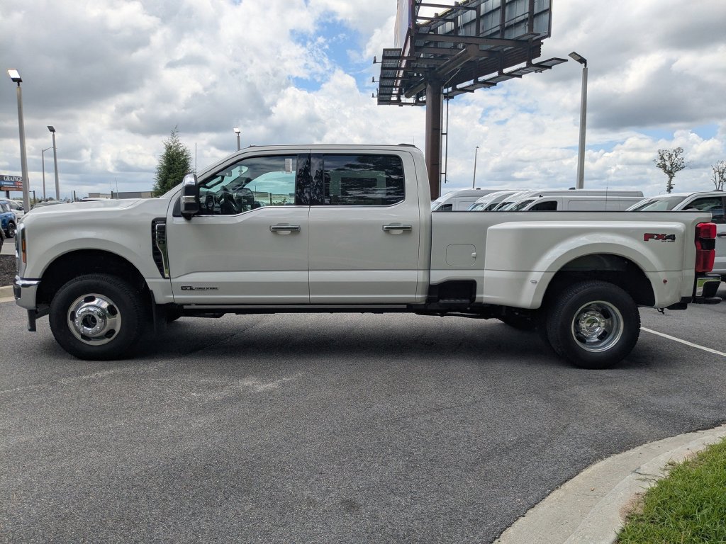 New 2026 Ford F350 Lariat w/ Lariat Ultimate Package AWD/4WD image 7