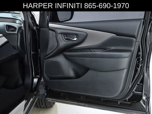Used 2023 Nissan Murano SV w/ SV Midnight Edition Package FWD image 31