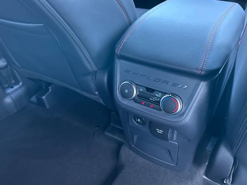 New 2026 Ford Explorer ST-Line w/ ST-Line Street Pack image 25