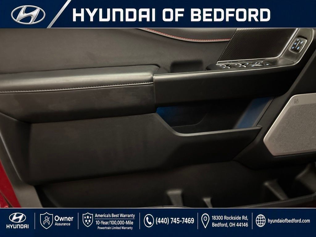 Used 2025 Ford F150 Raptor AWD/4WD image 13