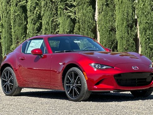 New 2026 MAZDA MX-5 Miata RF Grand Touring w/ Weather Package RWD image 9