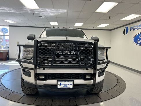 Used 2019 RAM 2500 Limited image 3