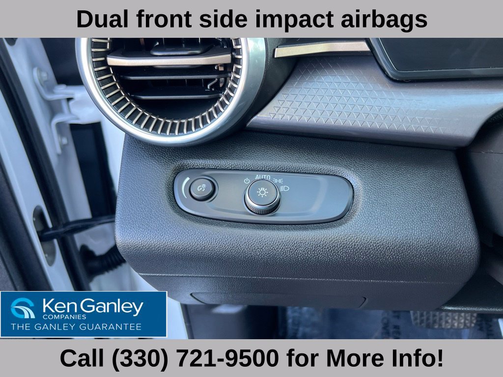 Used 2025 Chevrolet Trax ACTIV w/ Sunroof Package FWD image 26