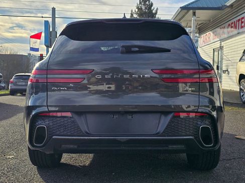 Used 2025 Genesis GV70 2.5T image 4
