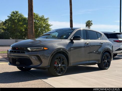 Used 2024 Dodge Hornet R/T Plus AWD/4WD image 2