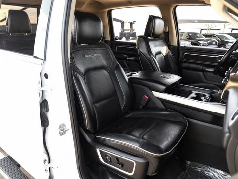 Used 2019 RAM 1500 Laramie image 35