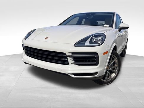 Used 2021 Porsche Cayenne S AWD/4WD image 9