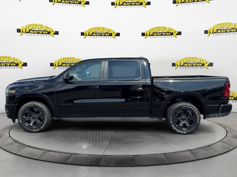 Used 2025 RAM 1500 Big Horn AWD/4WD image 2