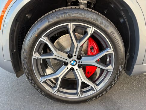 New 2026 BMW X5 xDrive40i w/ M Sport Package image 7