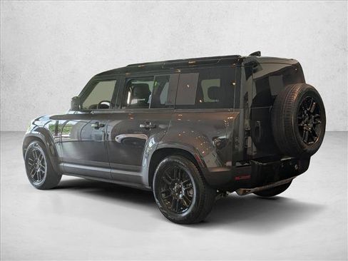 Used 2026 Land Rover Defender 110 S AWD/4WD image 7