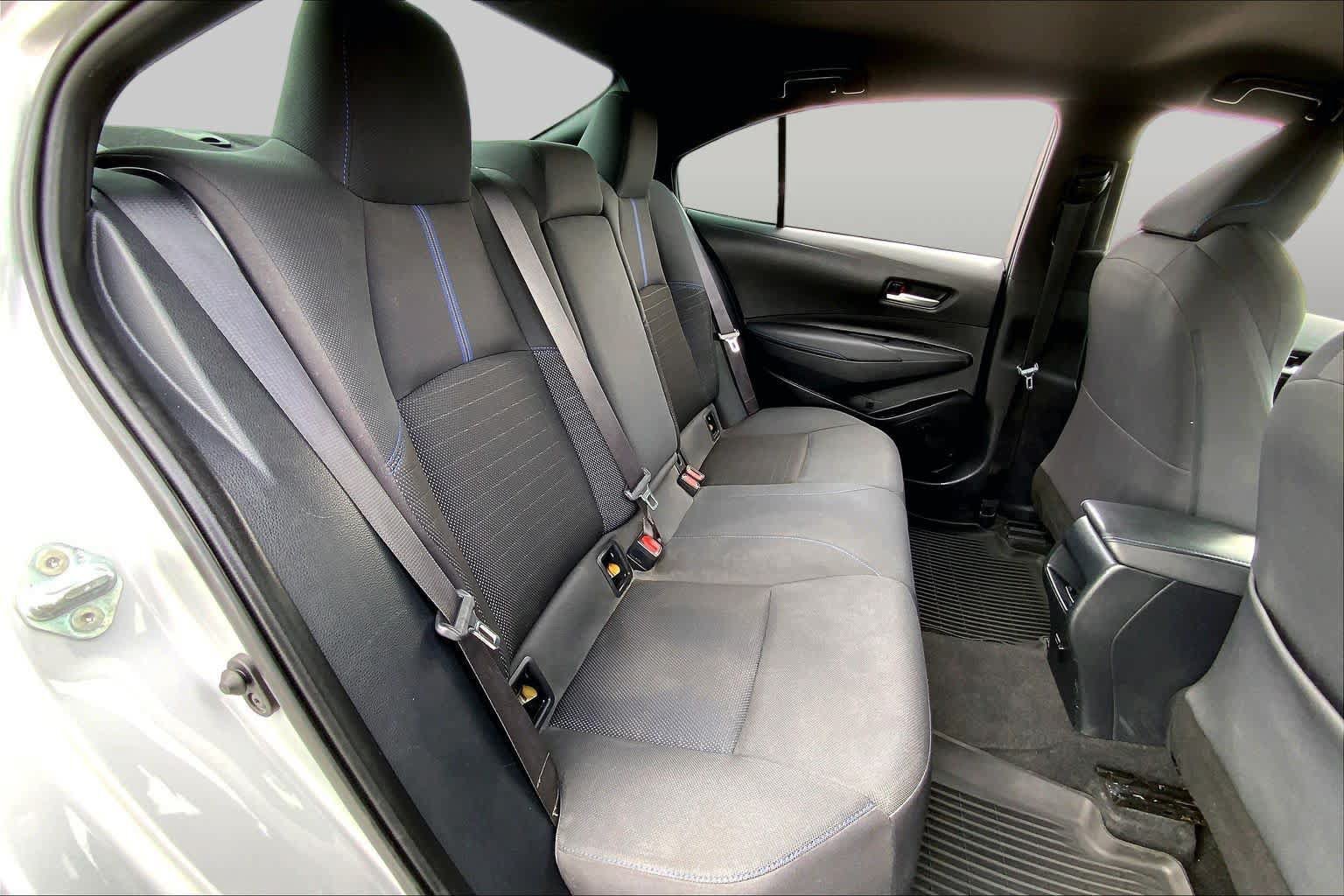 Used 2020 Toyota Corolla SE FWD image 19